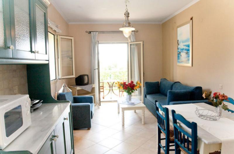 לואורדטה Liocharis Apartments מראה חיצוני תמונה